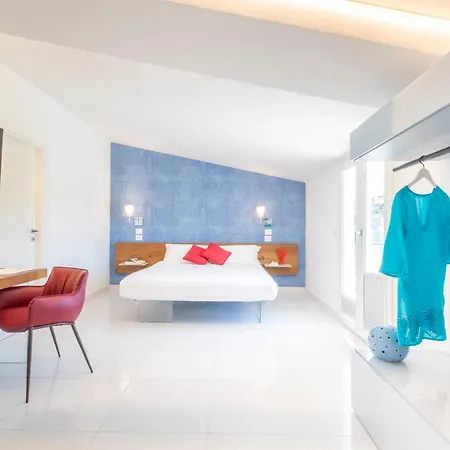 Aquamaris Design & פסטום