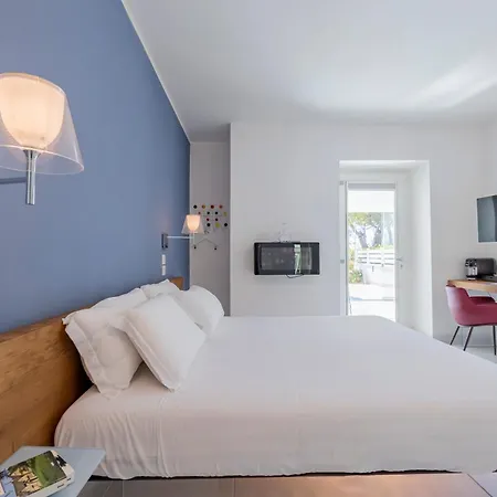 Aquamaris Design & 4* Paestum
