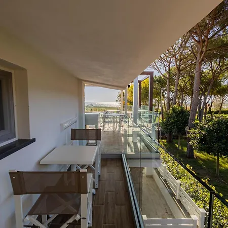 Aquamaris Design & Guest house